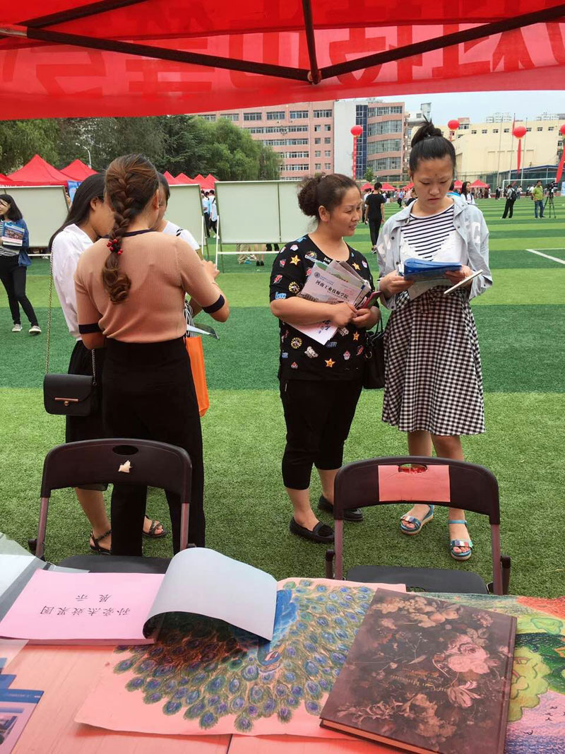 2017年郑州中职学校计划招生48300人